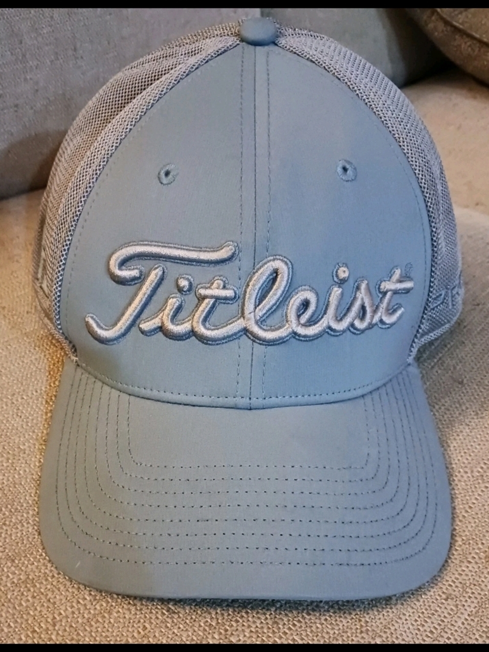 Titleist Pro V1 FootJoy L/XL Mesh Back Blue And Gray Hat Cap Golf PGA LIV